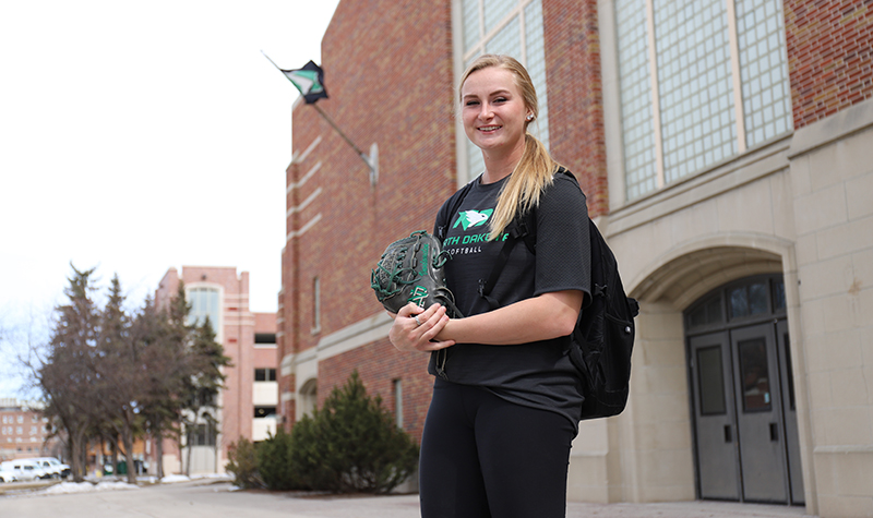 When she first arrived on campus in 2013, UND Softball player and reigning Big Sky Pitcher of the Year Kaylin VanDomelen didn't know anyone else on the softball team. The Bend, Ore., native had never imagined ever living in North Dakota either..
