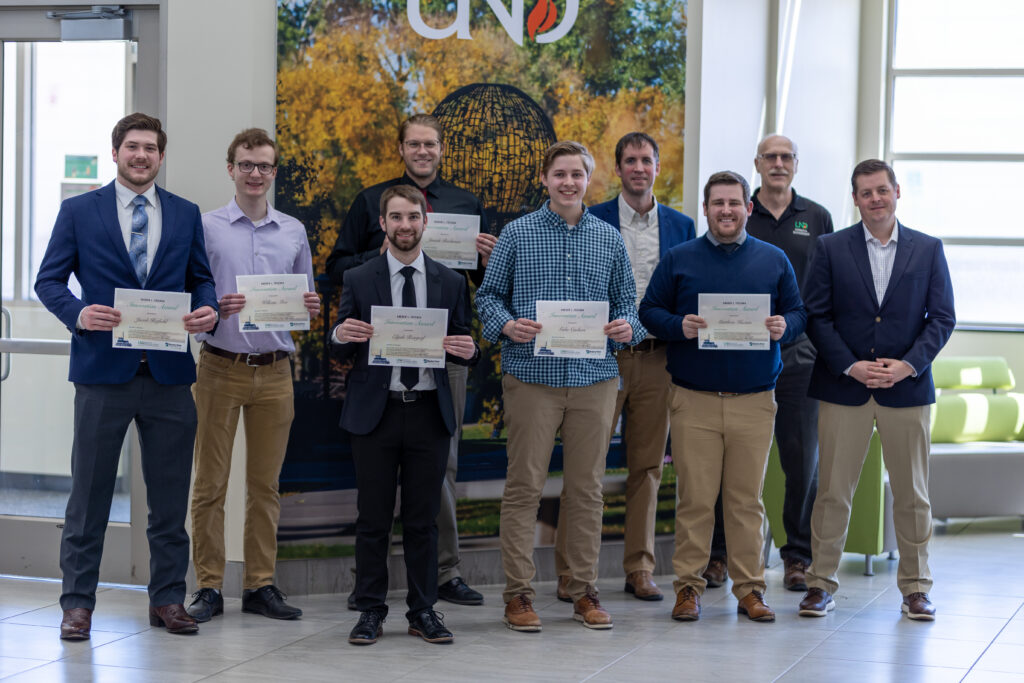 Awarded engineering students with Minnkota and UND representatives