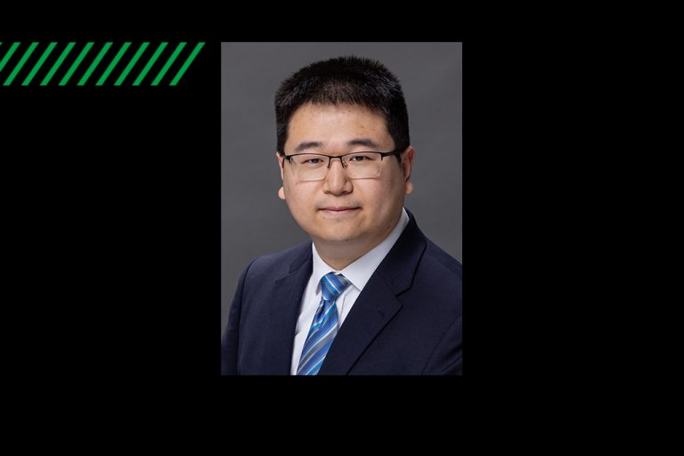 A professional headshot of Jielun Zhang.