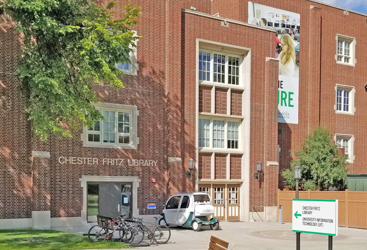 CFL south entrance with sign CFL and University IT