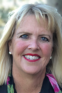 Headshot of Jill Cholewa