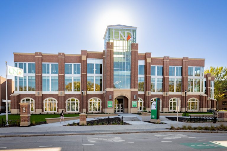 Memorial Union exterior, front of building along University Avenue