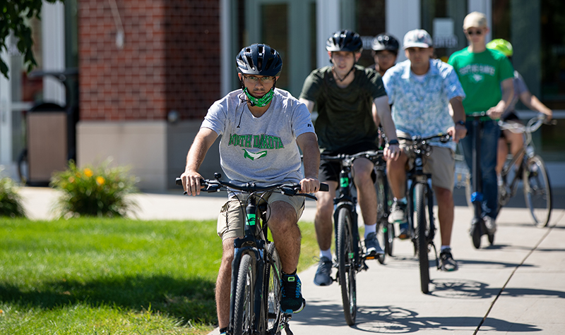 Masks couldn’t hide smiles at Welcome Weekend 2020 - UND Today
