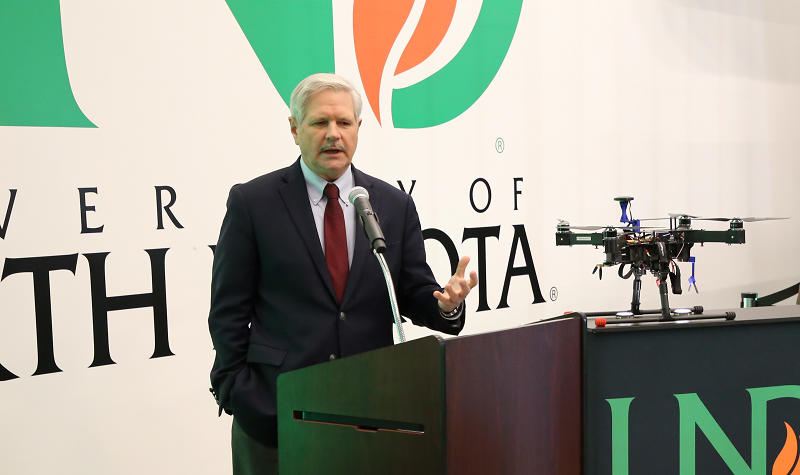 Sen. John Hoeven speaks from lectern