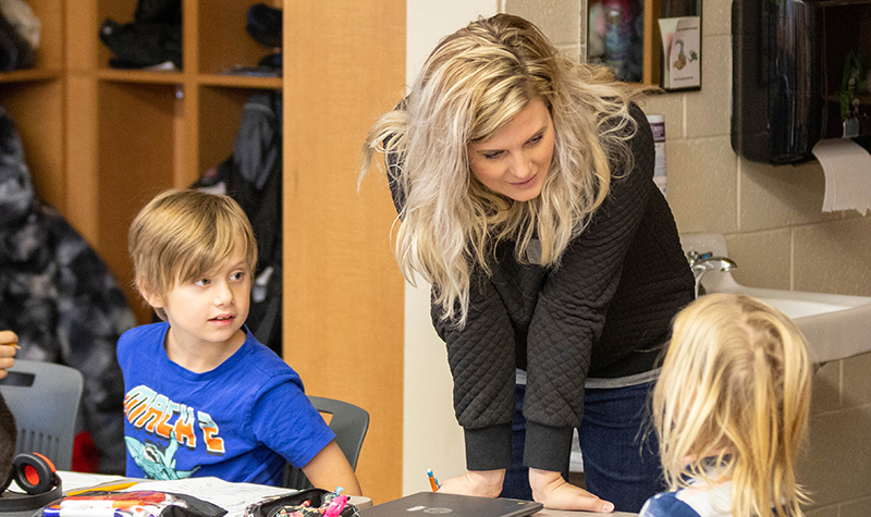 Lindsey James talks to students