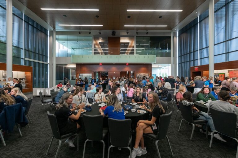 Air Race Classic banquet