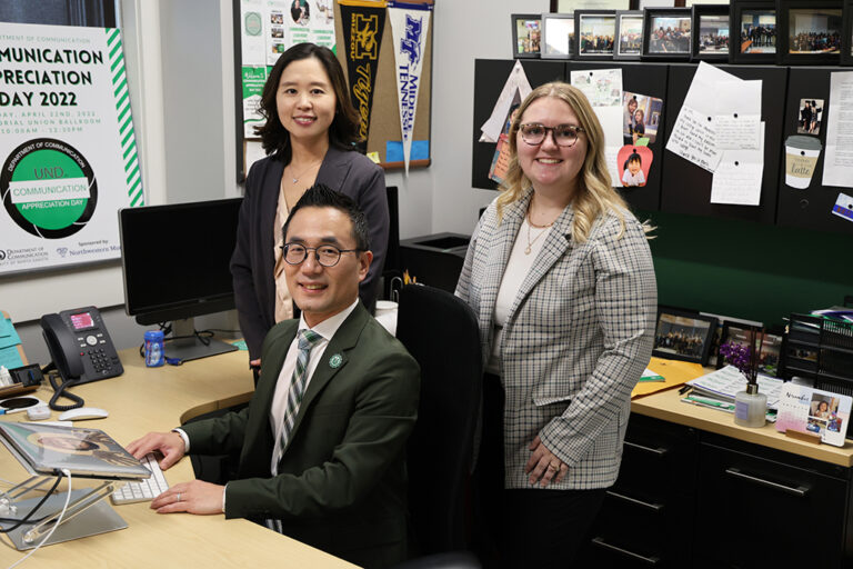 Soojung Kim, Joonghwa Lee and Emily Gibbens-Buteau