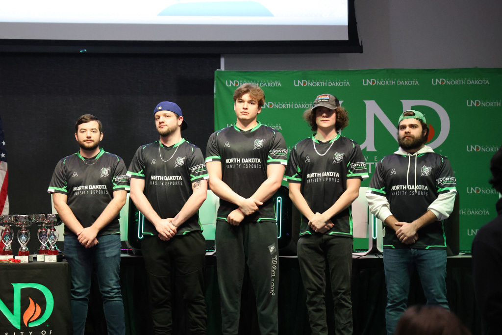 UND League of Legends team