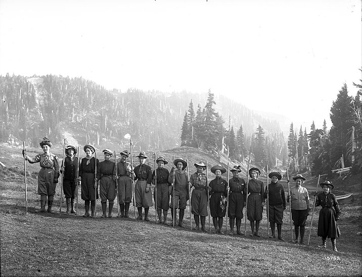 women mountaineers