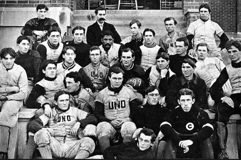 1899 photo of UND football team