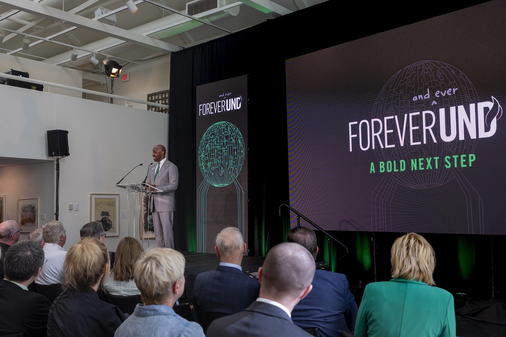 Art Malloy addresses Forever UND campaign event