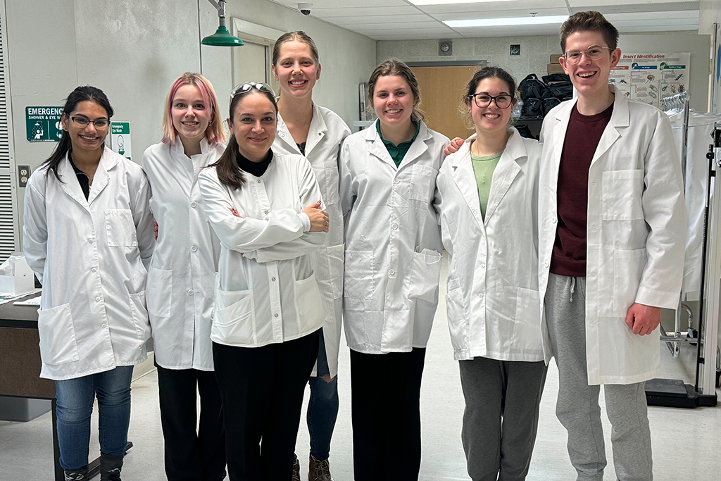 UND Forensic Science Director Lavinia Iancu works in the lab with her students. Photo courtesy of Lavinia Iancu.