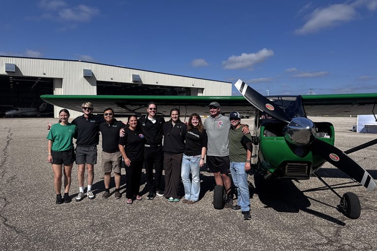 UND pilots soar to national aerobatic titles